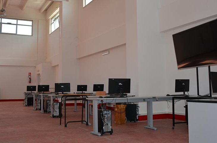 Postazioni-PC-Laboratorio